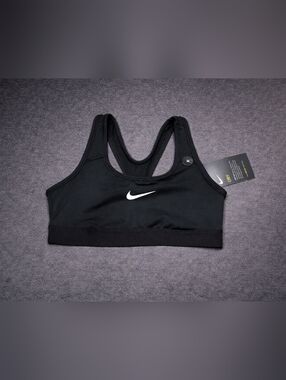 NWT Nike Dri-FIT Girls Sports Bra Size M Black
